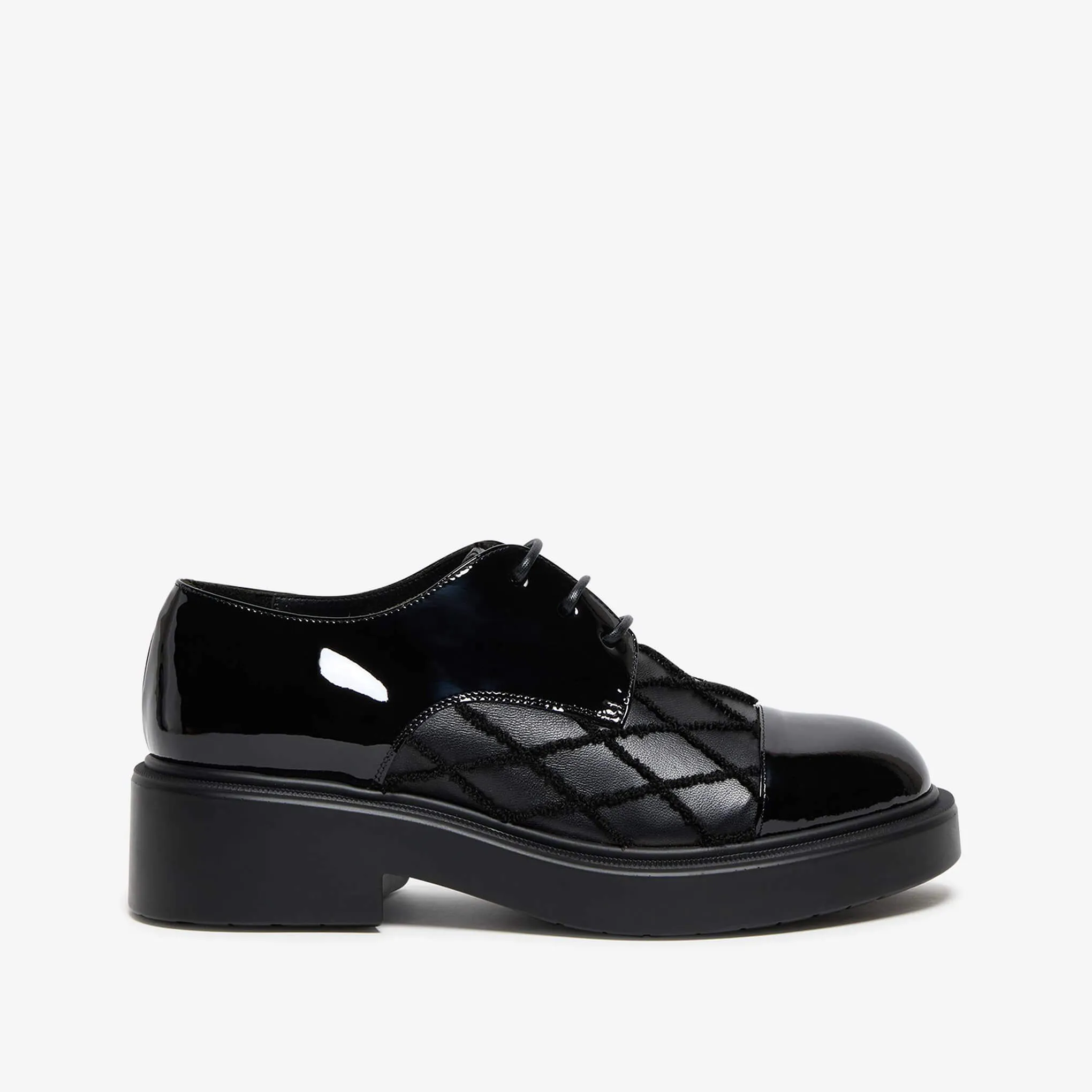 Modia | Women's patent-tassel laced