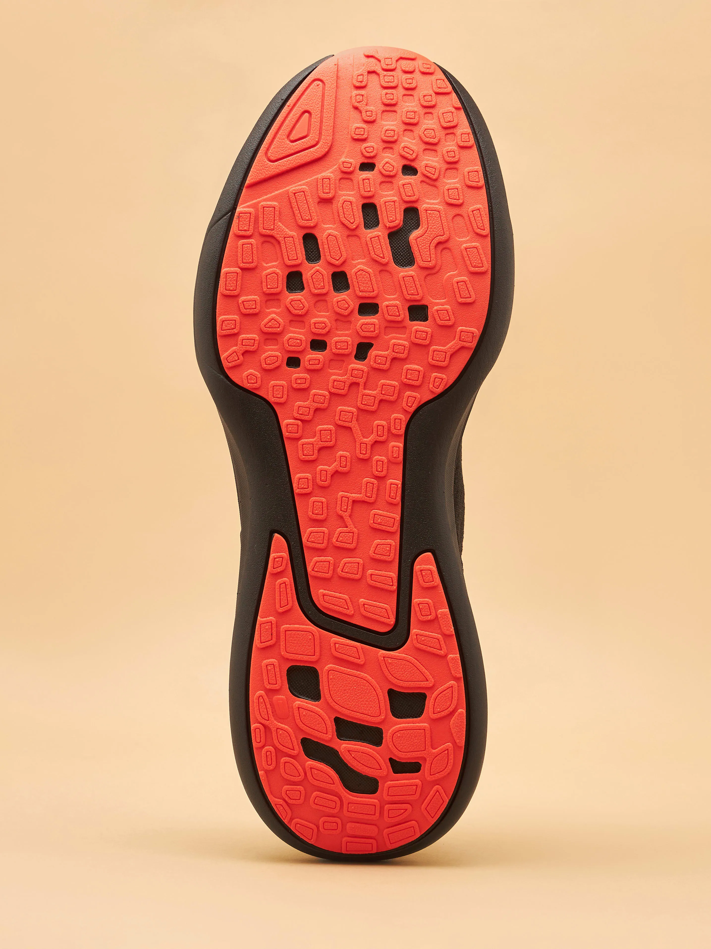 Versa Fly Men Running Shoes - Black/Red